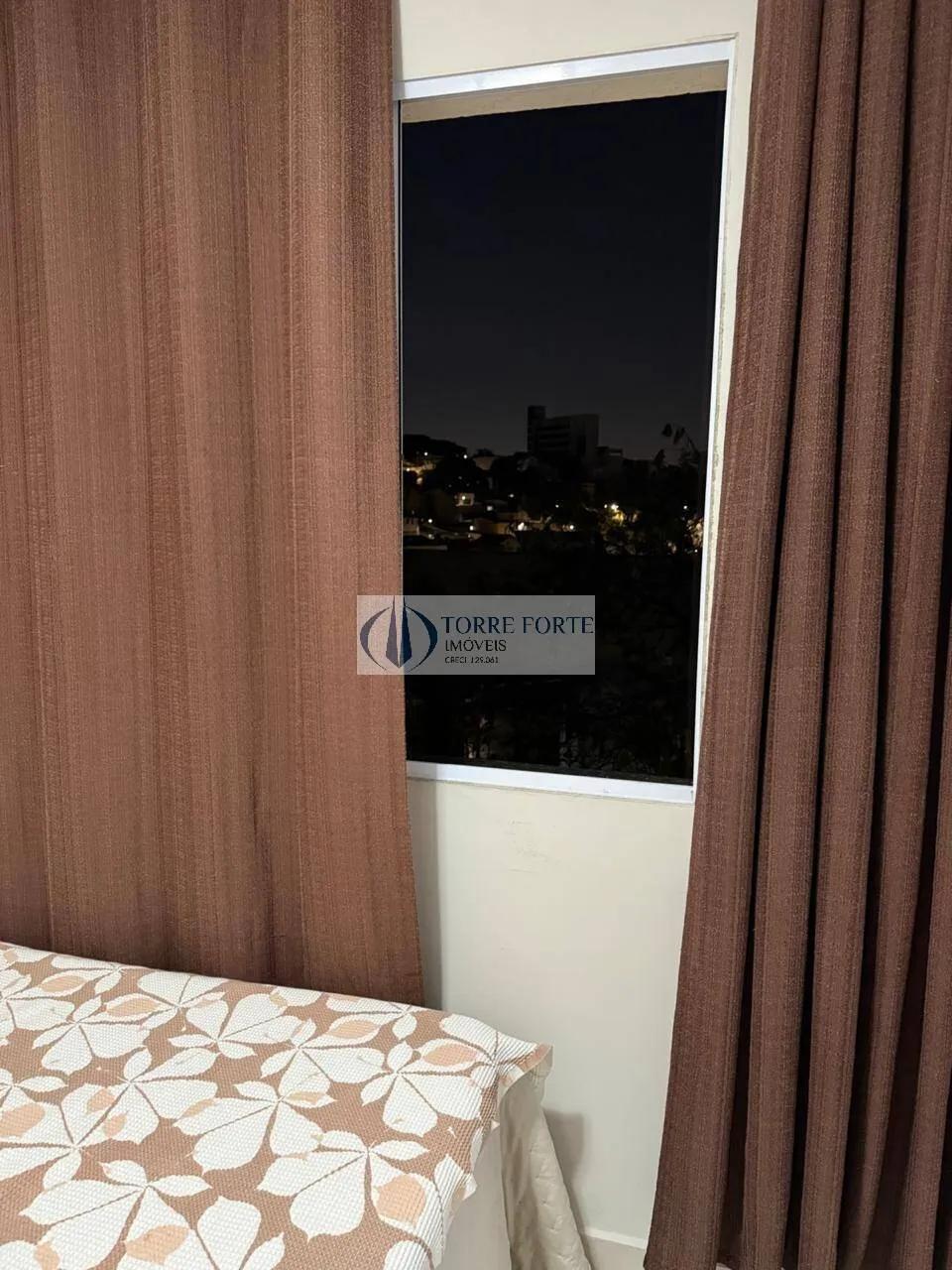 Imagem Casa de condominio com 2 dormitorios 2 vagas na Vila Nhocune.