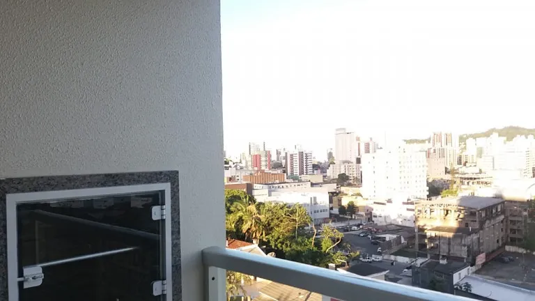 Imagem Apartamento com 2 Quartos à Venda, 68 m² em Centro - Criciúma
