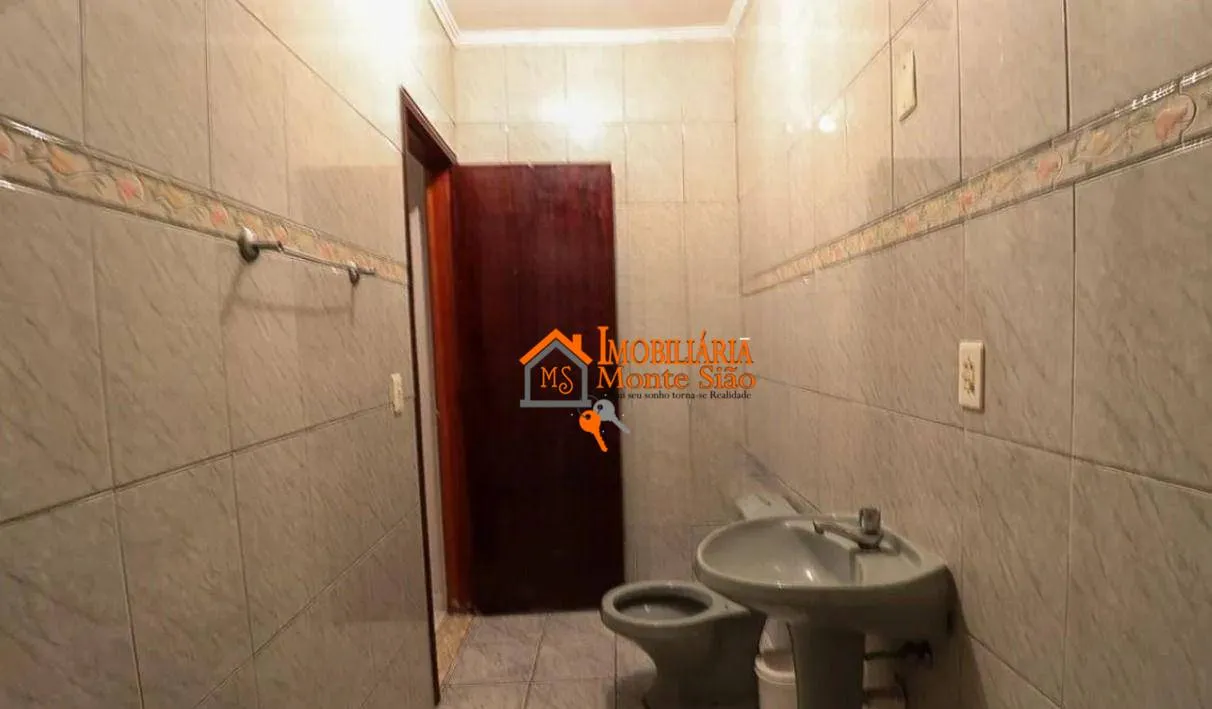 Imagem Sobrado com 3 dormitórios à venda, 140 m² por R$ 350.000,00 - Vila Rio - Guarulhos/SP