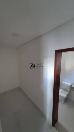 Imagem Casa térrea no Condomínio Ninho