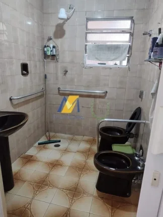 Imagem Sobrado à Venda em Excelente Localização - Oportunidade Única!