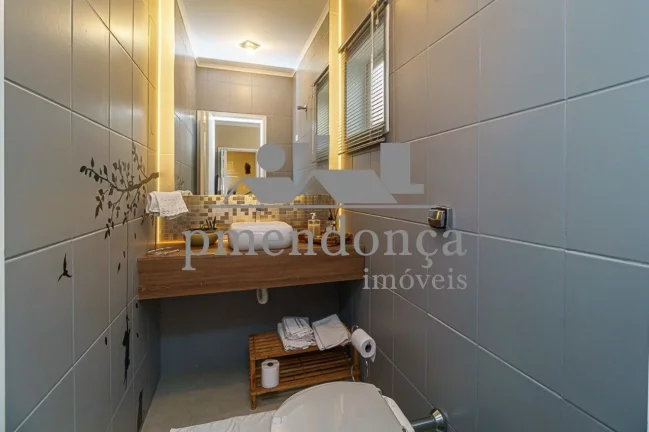 Imagem Casa de Vila em Perdizes com 261m², 4 suítes e 2 vagas.