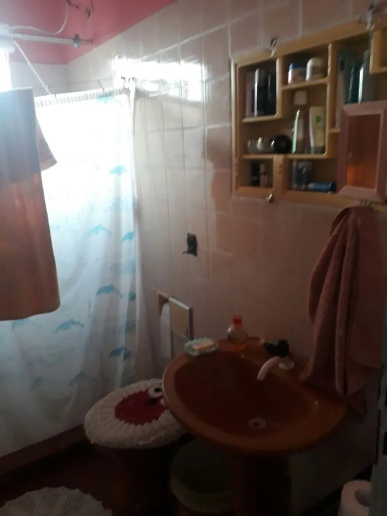 Imagem Casa à venda 2 Quartos, 3 Vagas, 250M², Conjunto Residencial Araretama, Pindamonhangaba - SP