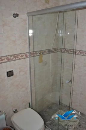 Imagem Casa Térrea com 4 Dormitórios - 200 m do mar da praia da Enseada, Ubatuba/|SP