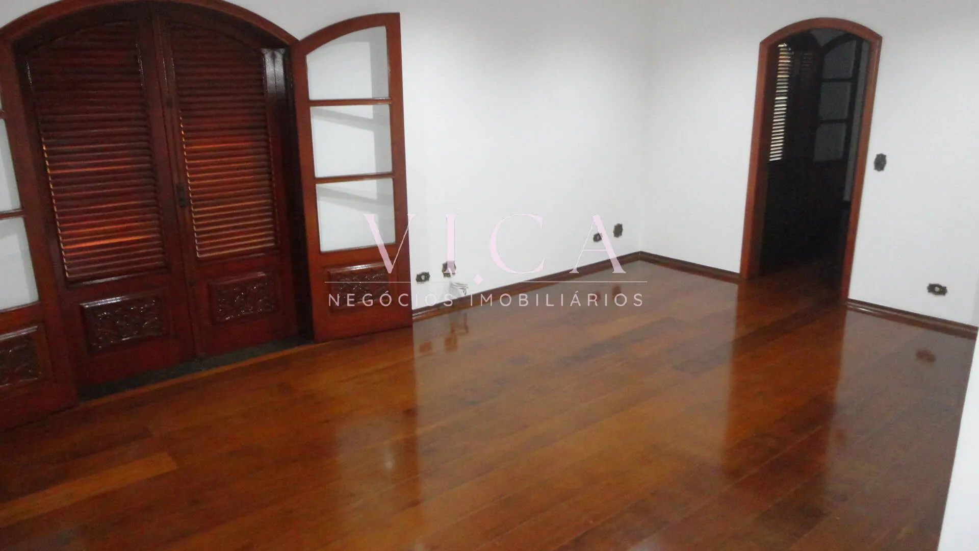 Imagem Casa com 4 dormitórios 475 m² para locação por R$ 20.000 - Alphaville/SP