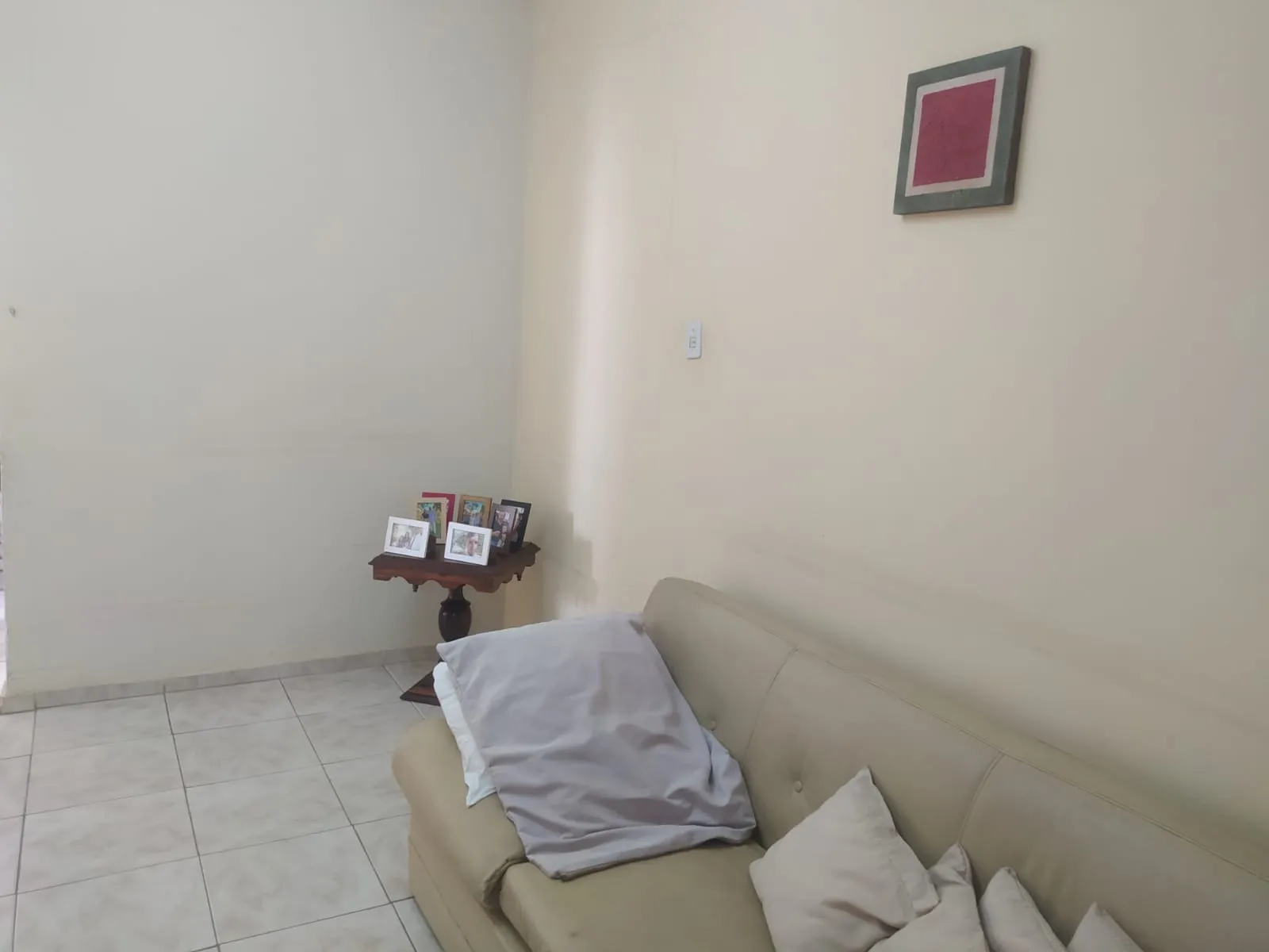 Imagem Linda Casa Térrea no Jardim Sorocaba com 3 Dormitórios e Suíte