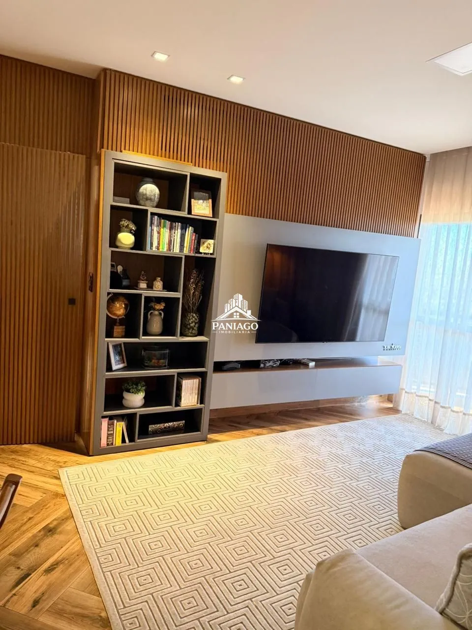 Imagem APARTAMENTO 100% MOBILIADO - ED. TORRES DO PARQUE NO BAIRRO SANTA ROSA