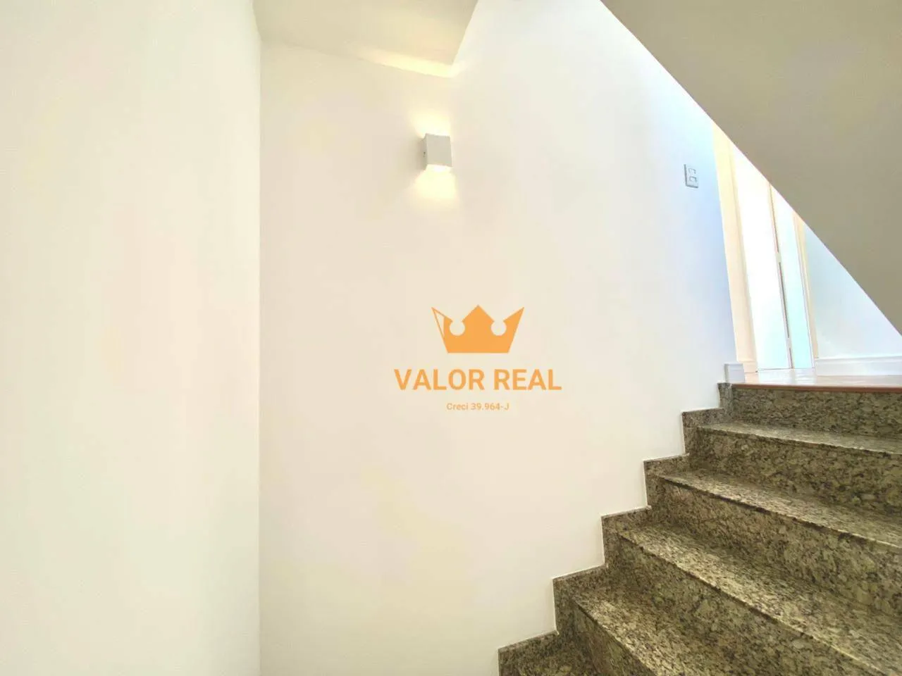 Imagem Apartamento 157 m2, Oferta, 3 Dorm, 1 Suite, 2 Vagas. R$ 750 mil. Residencial Mirante do Vale. Chora Menino