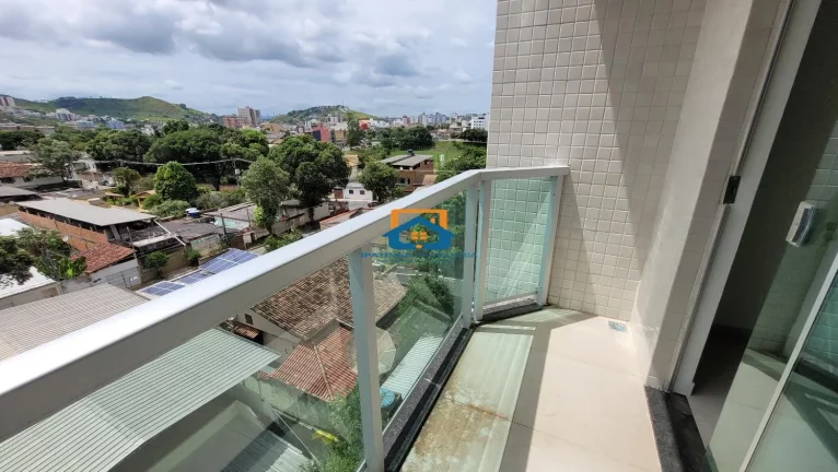Imagem Apartamento com 2 quartos no bairro Vila Celeste - Ipatinga