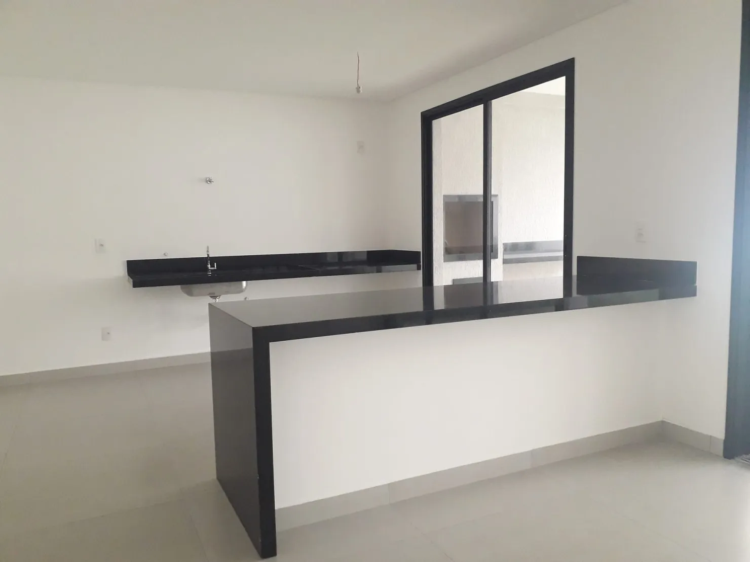 Imagem Casa à venda 3 Quartos, 3 Suites, 4 Vagas, 330M², Taubaté Village, Taubaté - SP | Condominio Taubaté Village