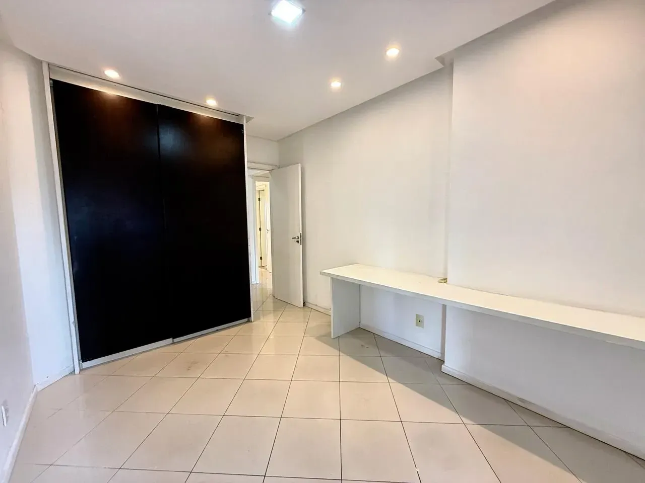 Imagem Apartamento com 3 Quartos à Venda, 117 m² em Jurunas - Belém