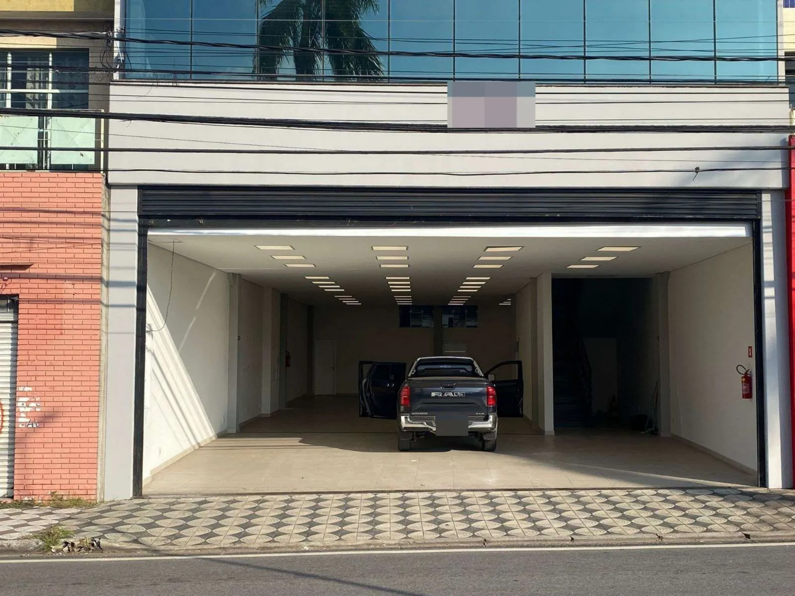Foto do imóvel Oportunidade Única: Galpão Novo com Estrutura Moderna na Avenida General Carneiro em Sorocaba em VILA LUCY, SOROCABA - SP