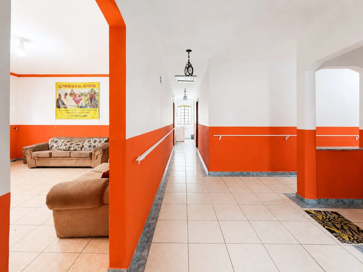 Imagem Casa comercial para venda em Suíssa, 470m2