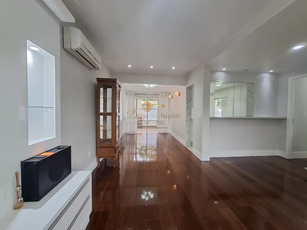 Imagem Casa em Condomínio para Venda em Teresópolis / RJ no bairro Green Valley