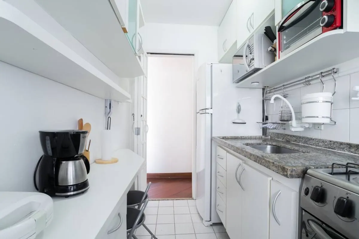 Imagem Apartamento com 1 Quarto para alugar, 30m² - Bela Vista