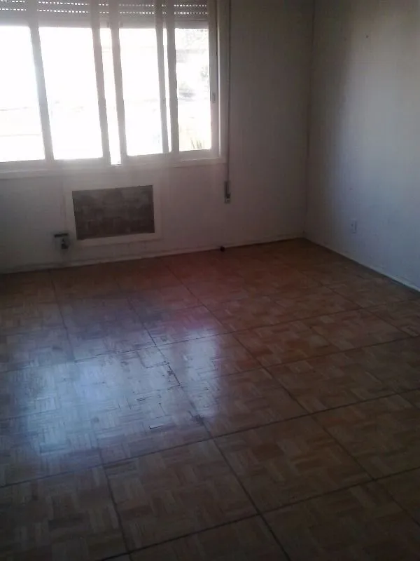 Imagem Casa para Venda - 250m², 5 dormitórios, 6 vagas - Menino Deus