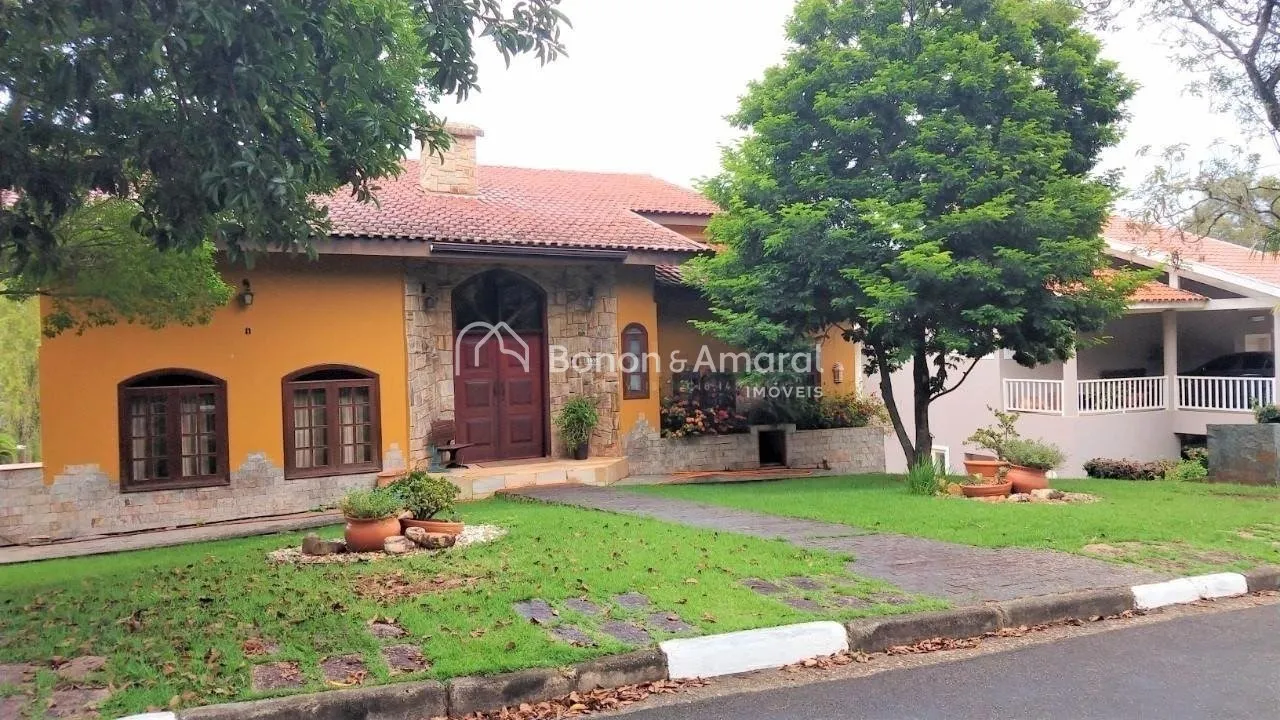 Foto do imóvel Linda Casa à Venda no Condomínio Chácara Flora - Valinhos/Campinas em Rua das Primaveras, 155 - Chácara Flora, Valinhos - SP