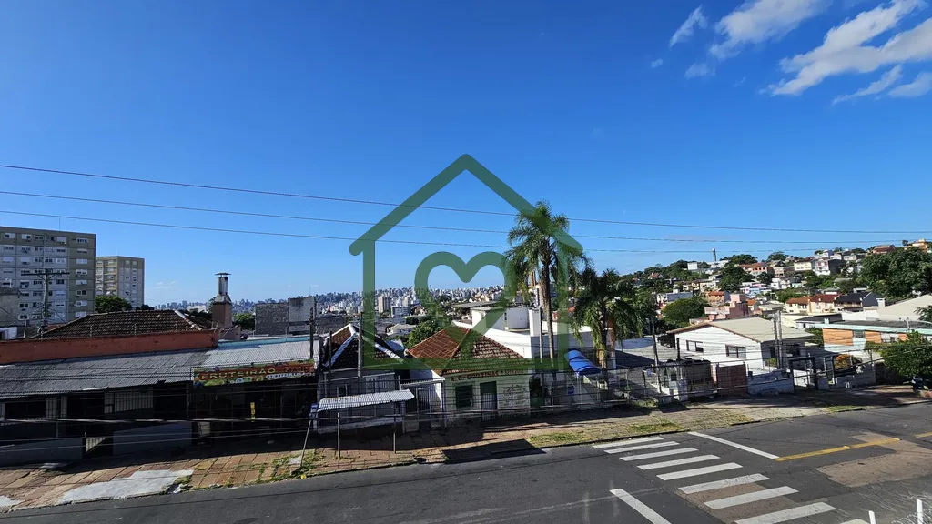 Imagem Casa no Bairro Santo Antônio com 167 m², 4 Dormitórios e 2 Suítes em Rua Tranquila 
Localizada n...