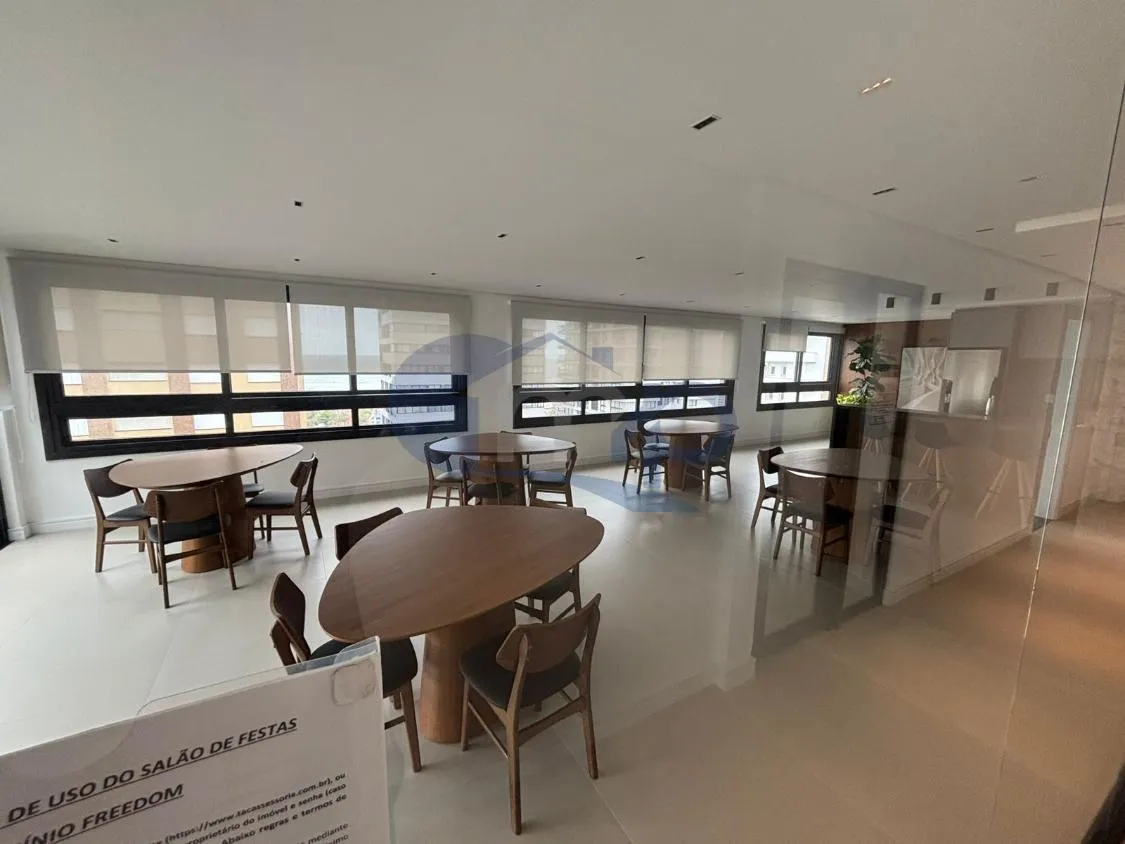 Imagem Apartamento á venda com 2 dormitórios no centro de Torres/RS