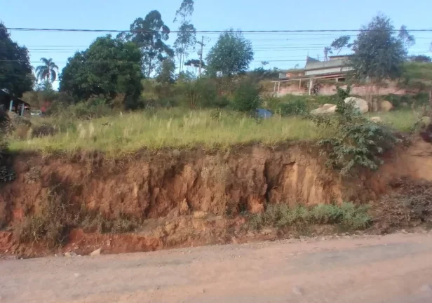 Imagem Terreno de 1.820 m² esquina Mairiporã!!