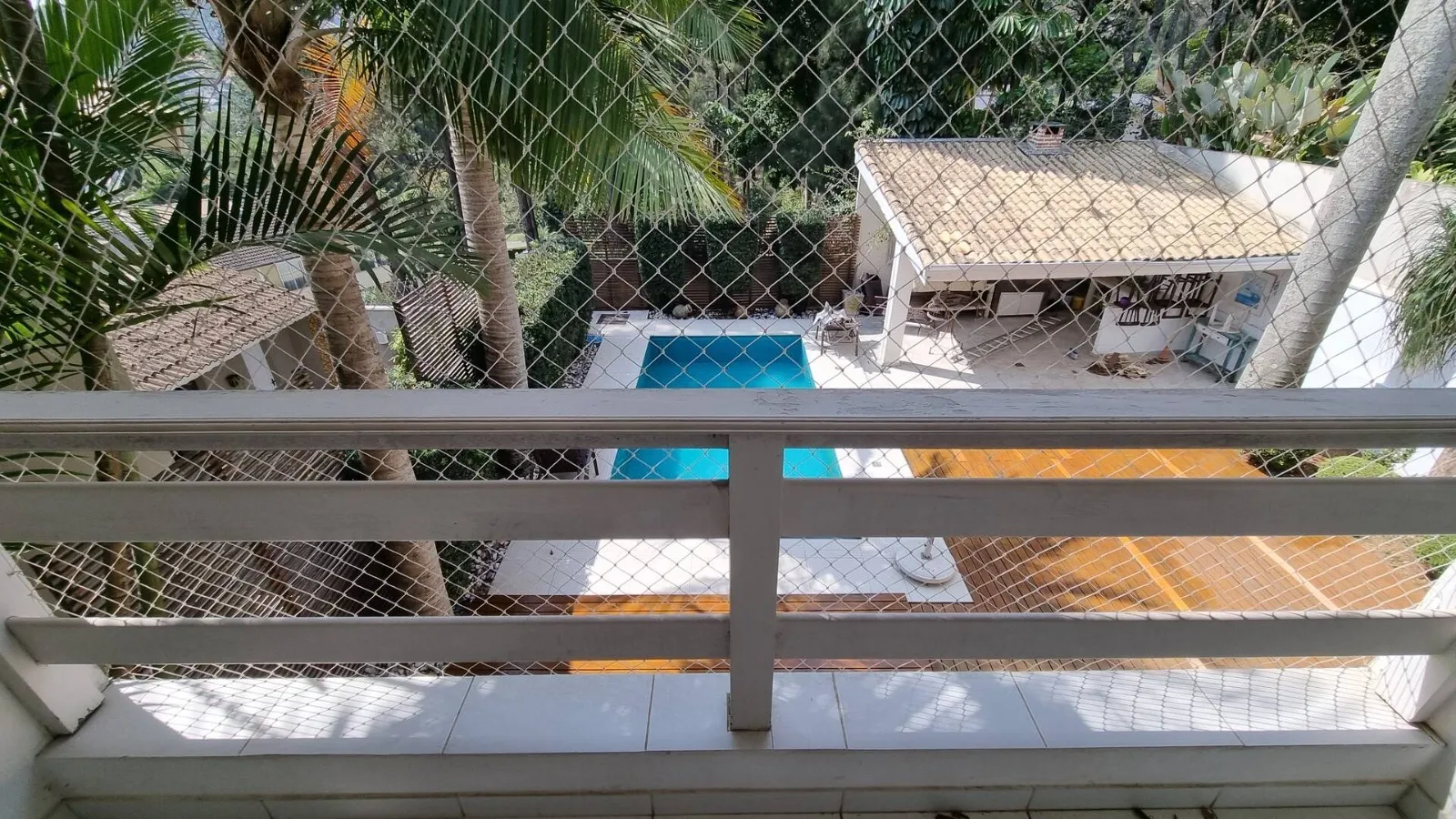 Imagem Oportunidade: Linda Casa Reformada no Alphaville Residencial 9