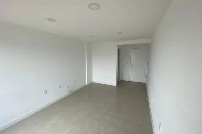 Imagem Ótima Sala Comercial em Jacarepaguá!