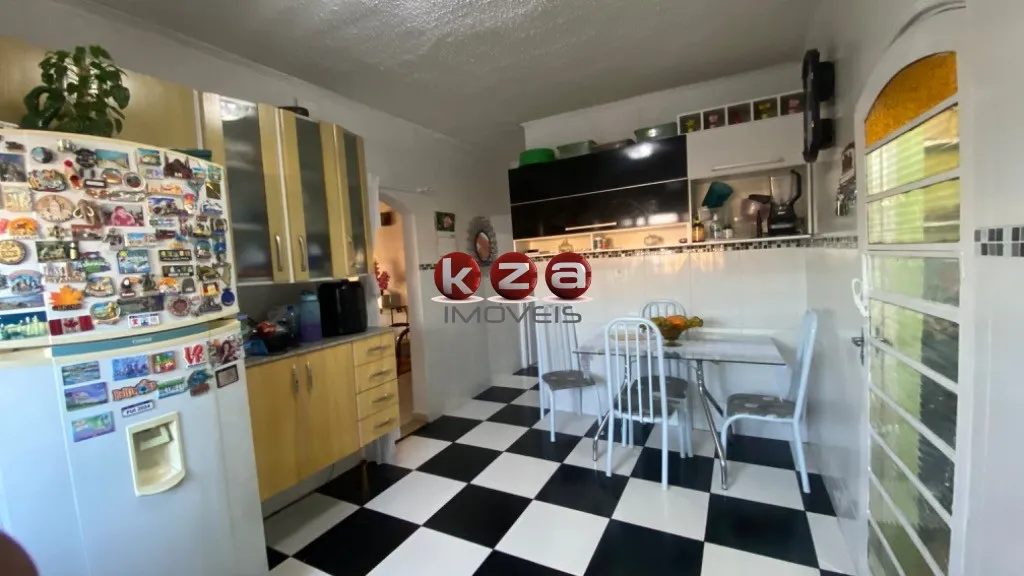 Imagem Imperdível oportunidade: Casa à venda em Valinhos-SP, bairro Jardim Santo Antônio! 2 quartos, 1 suíte, 1 sala, 3 banheiros, 3 vagas de garagem, 163 m².