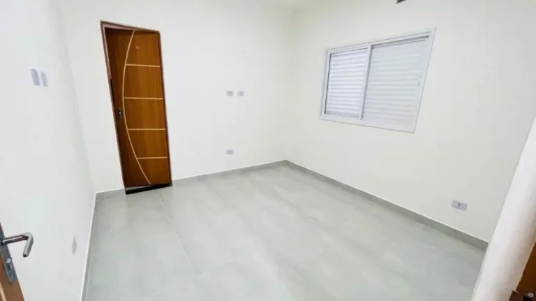 Imagem CASA GEMINADA NA TUPI 2 DORMITÓRIOS 1 SUÍTE!!!