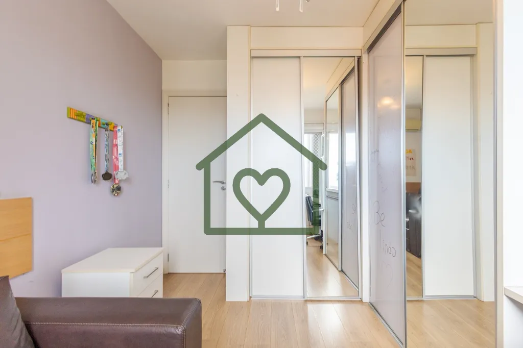 Imagem Casa semimobiliada em condomínio com infraestrutura completa, localizada no bairro Jardim Carvalho,...