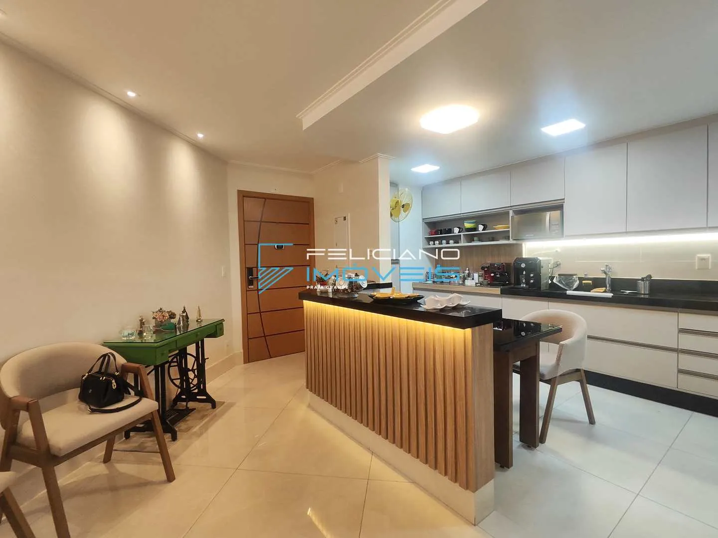 Imagem Apartamento com 2 quartos, Canto do Forte, Praia Grande - R$ 1.1 mi, Cod: 4384