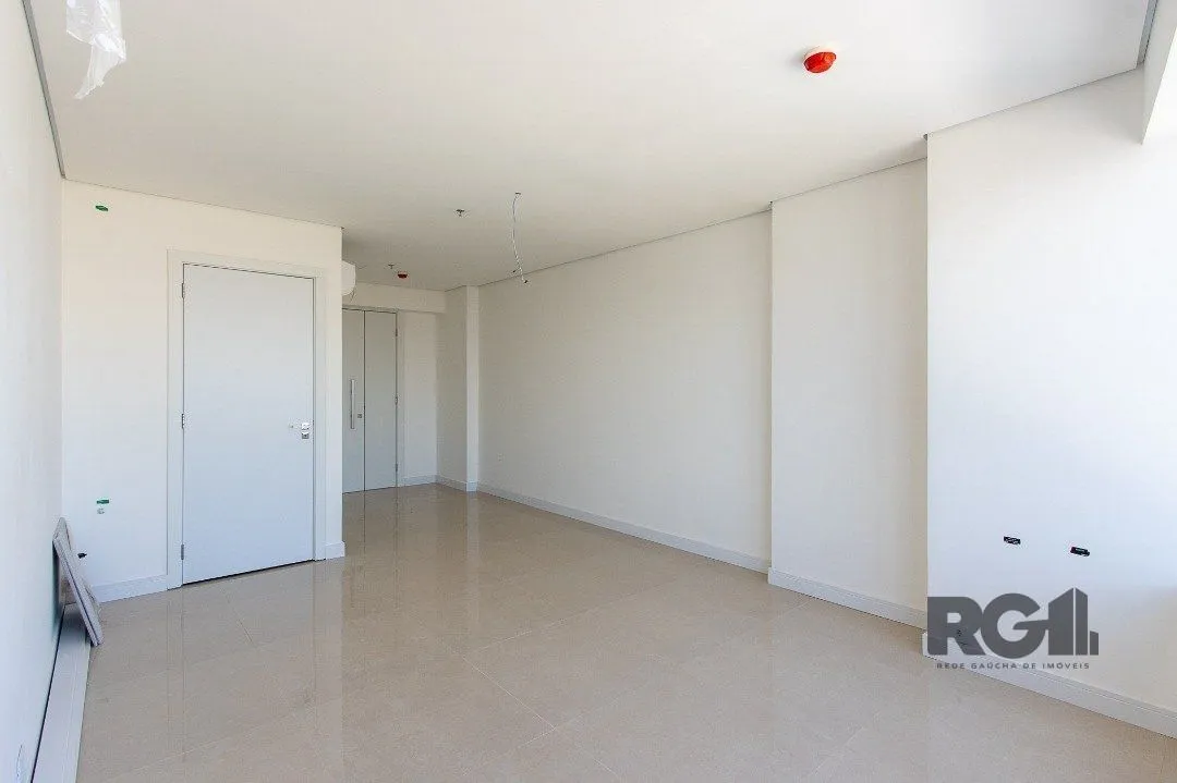 Imagem Sala comercial no Shopping Pontal | 28,69m2 Privativos | 20º andar