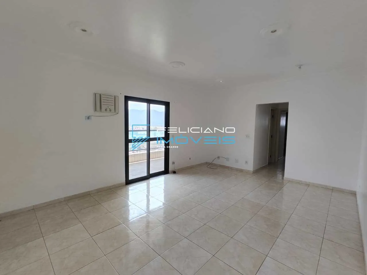 Imagem Apartamento com 2 quartos, Real, Praia Grande - R$ 480 mil, Cod: 6741