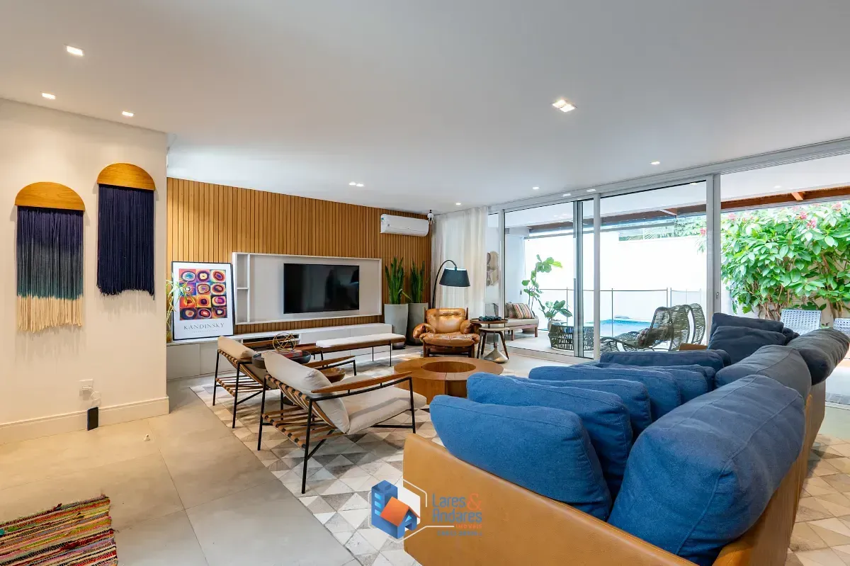 Imagem Casa no condomínio Condomínio Modernne para venda com 3 quartos, sendo 3 suítes, 357m²