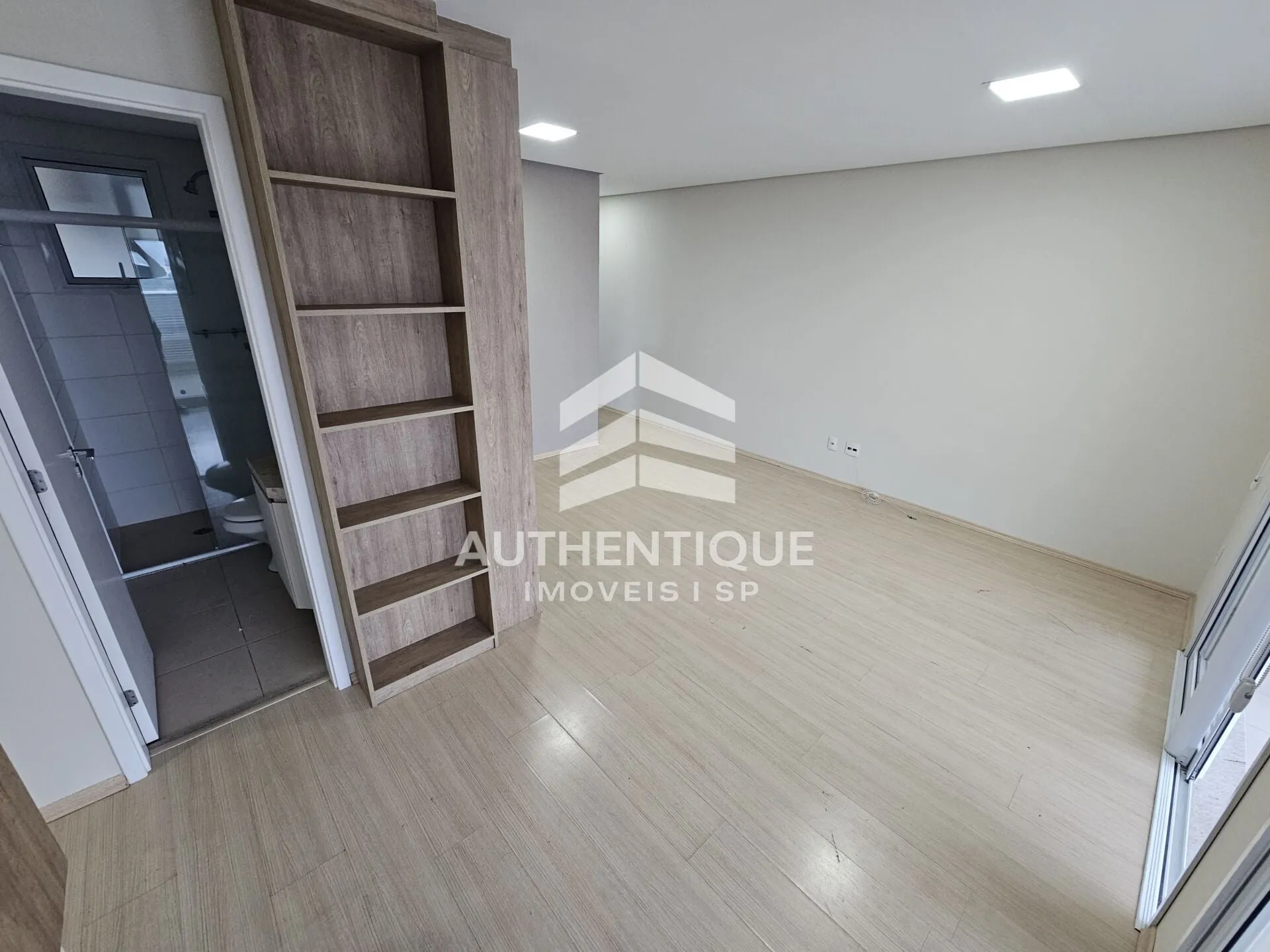 Imagem MODERN LIFE VILA MARIANA - Apartamento próximo ao metrô Ana Rosa, andar alto, vista livre, 2 vagas