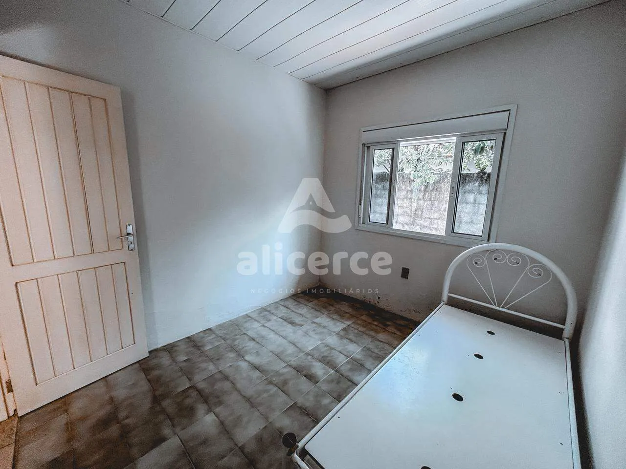 Imagem Casa à venda com 3 quartos , 105m² em Armação do Pântano do Sul Florianópolis