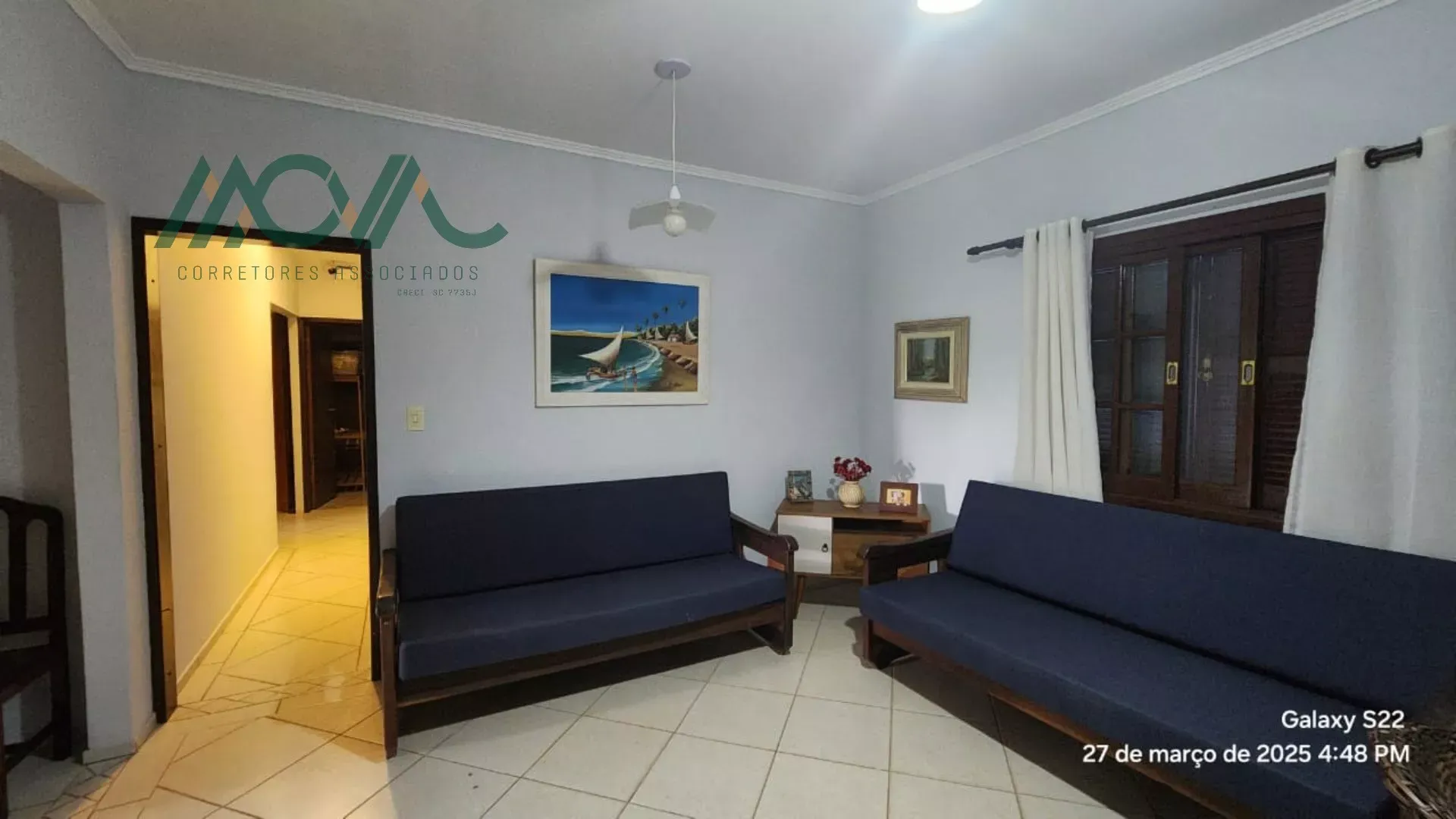 Imagem Casa para Alugar em Itapoá/SC
Localizada na Rua do Restaurante Recanto do Farol.
Descrição:
4 dor...