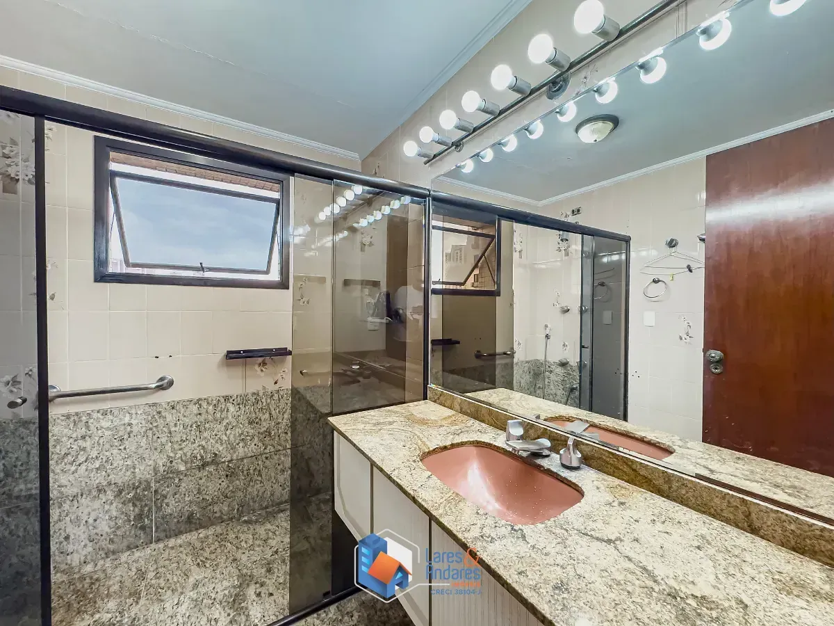 Imagem Apartamento para venda em Ipiranga com 3 quartos, sendo 2 suítes, 200m²