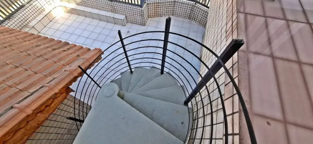 Imagem APARTAMENTO COM 170,00 m² - TUPI - PRAIA GRANDE SP