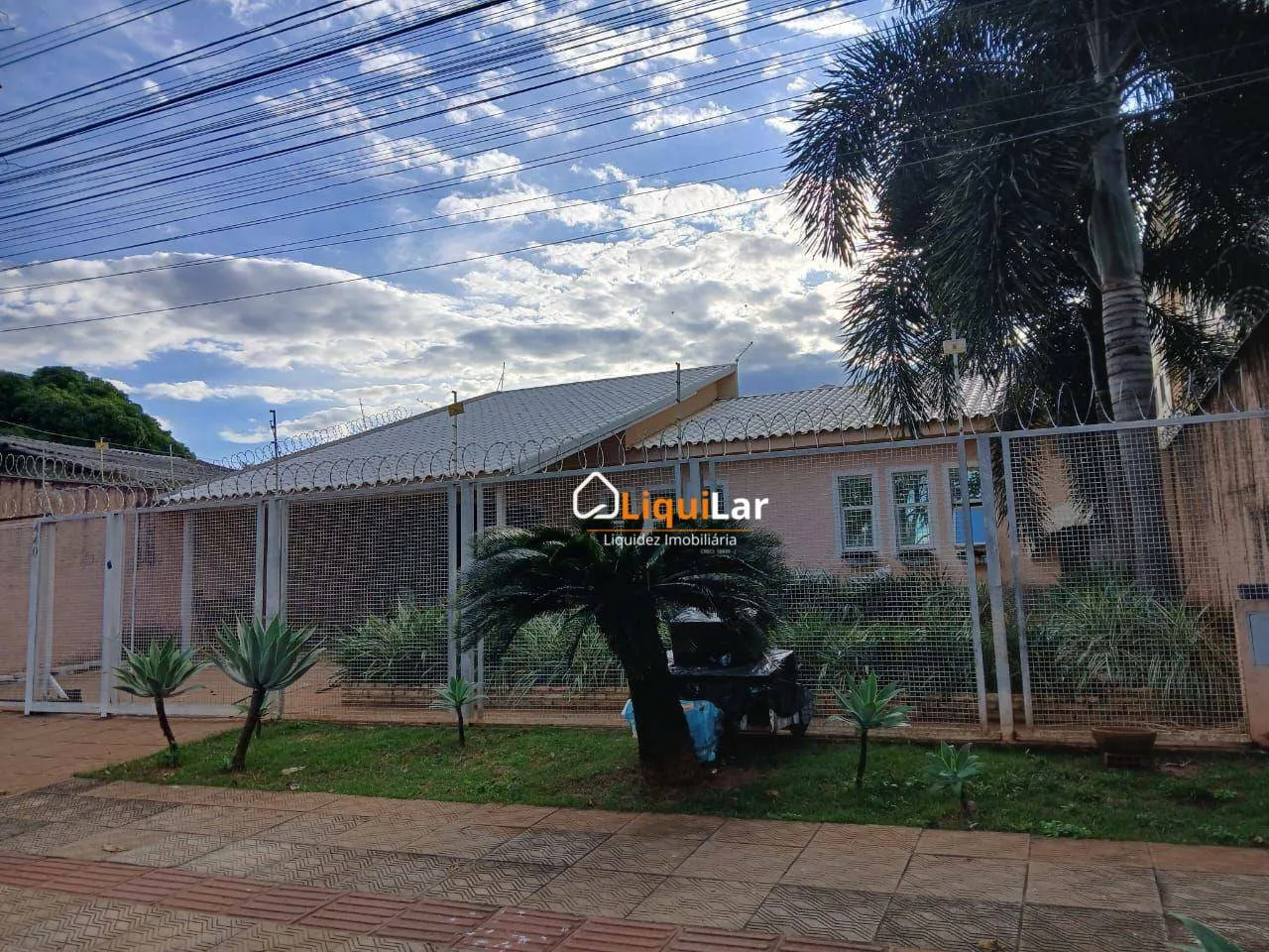 Foto do imóvel Casa a Venda com Salão de Festas