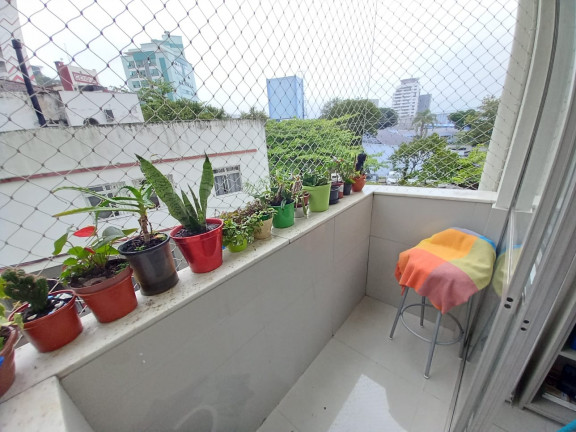 Imagem Apartamento com 2 Quartos à Venda, 69 m²em Centro - Florianópolis