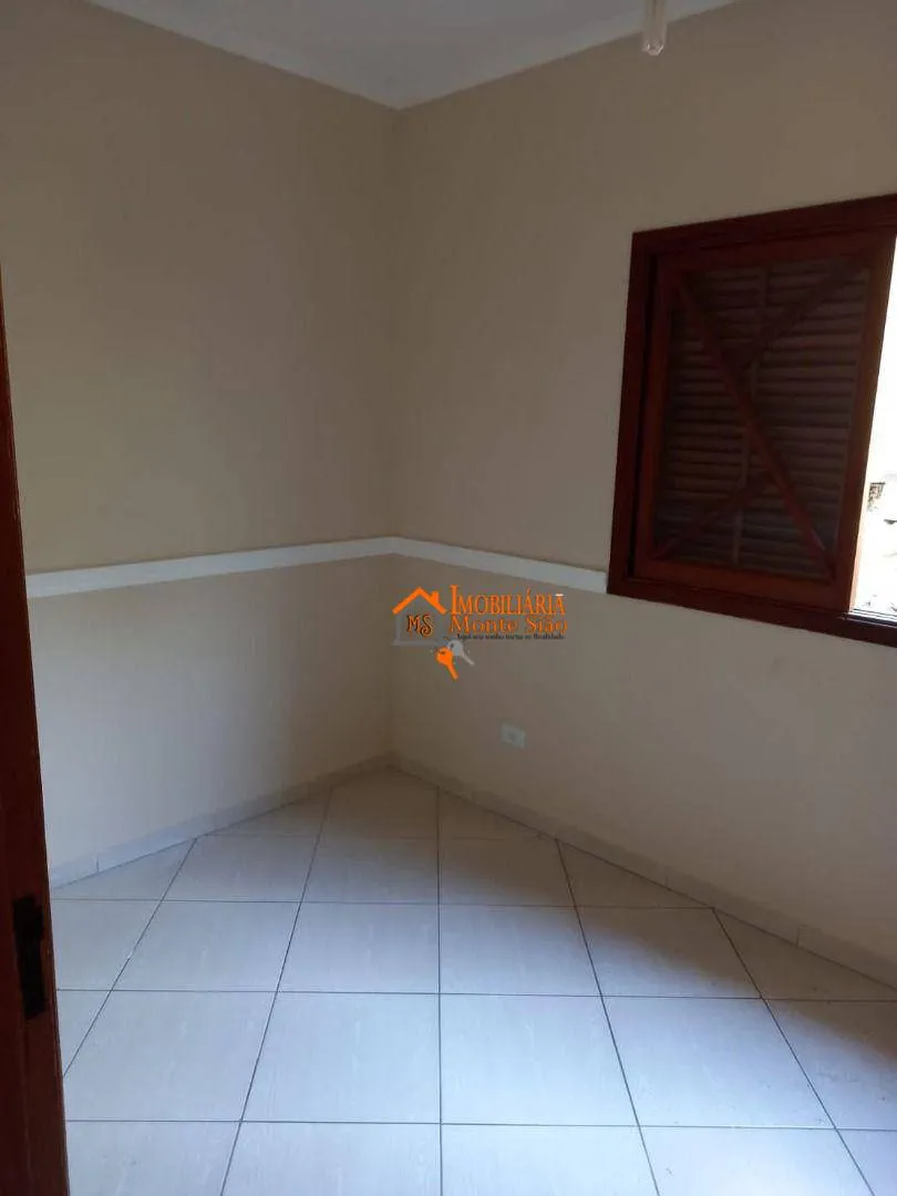 Imagem Sobrado com 3 dormitórios à venda, 122 m² por R$ 790.000,00 - Vila Fátima - Guarulhos/SP