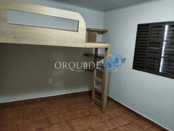 Imagem Casa à venda em Rio Verde-GO, Conjunto Morada do Sol: 3 quartos, 1 suíte, 1 sala, 3 vagas, 154,17m² de área. Confira!