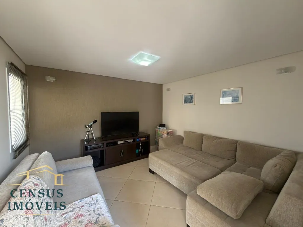 Foto do imóvel: Casa à venda com 3 suítes e amplo quintal no Conndomínio Villagio di Verona na cidade de Vinhedo-SP. em Condomínio Villagio di Verona