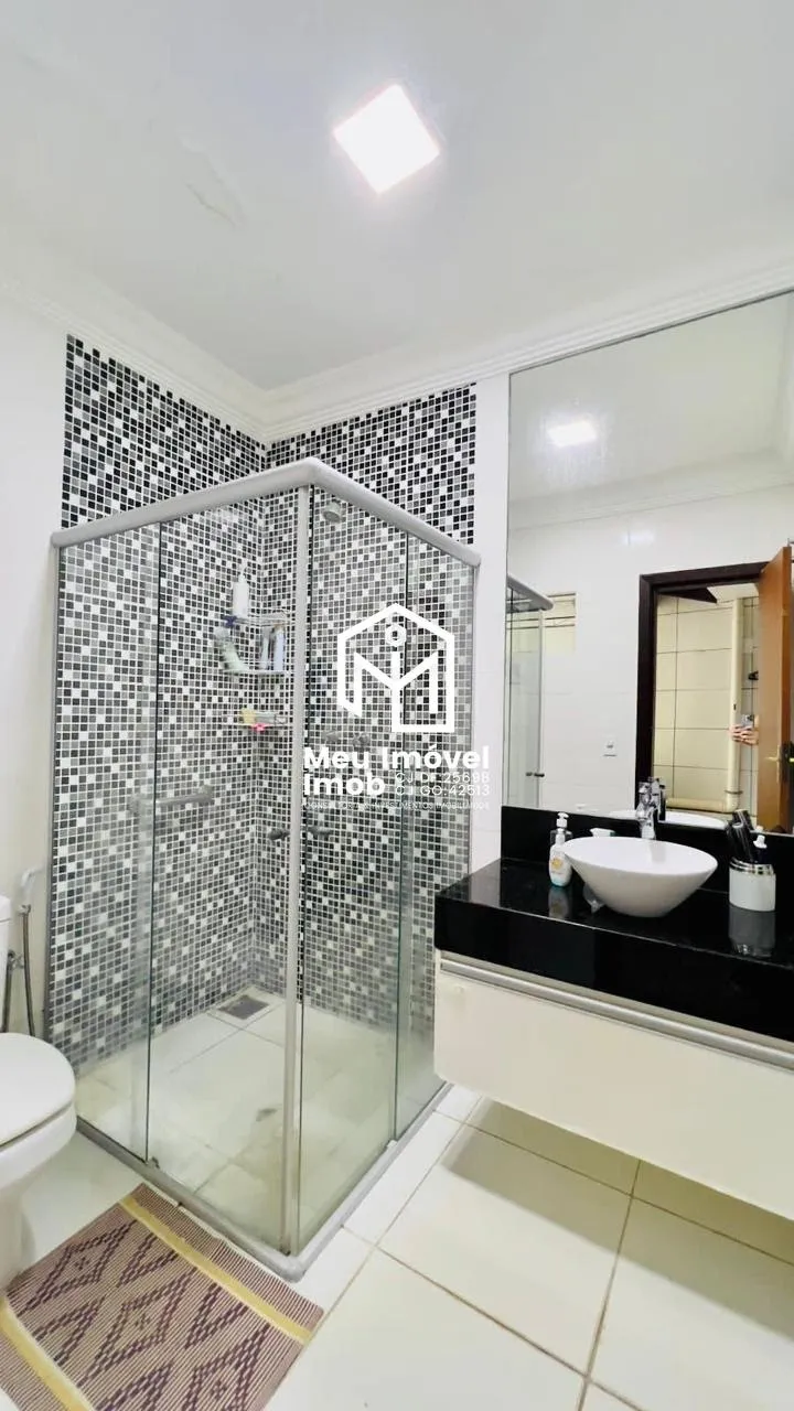 Imagem Casa 4 Quartos 1 Suíte 3 Vagas 250m² Luziânia/GO