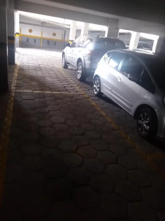 Imagem CASAL IMÓVEIS VENDE APARTAMENTO ED CRISTO REI 4 SUÍTES + 2 VGS 360 M2