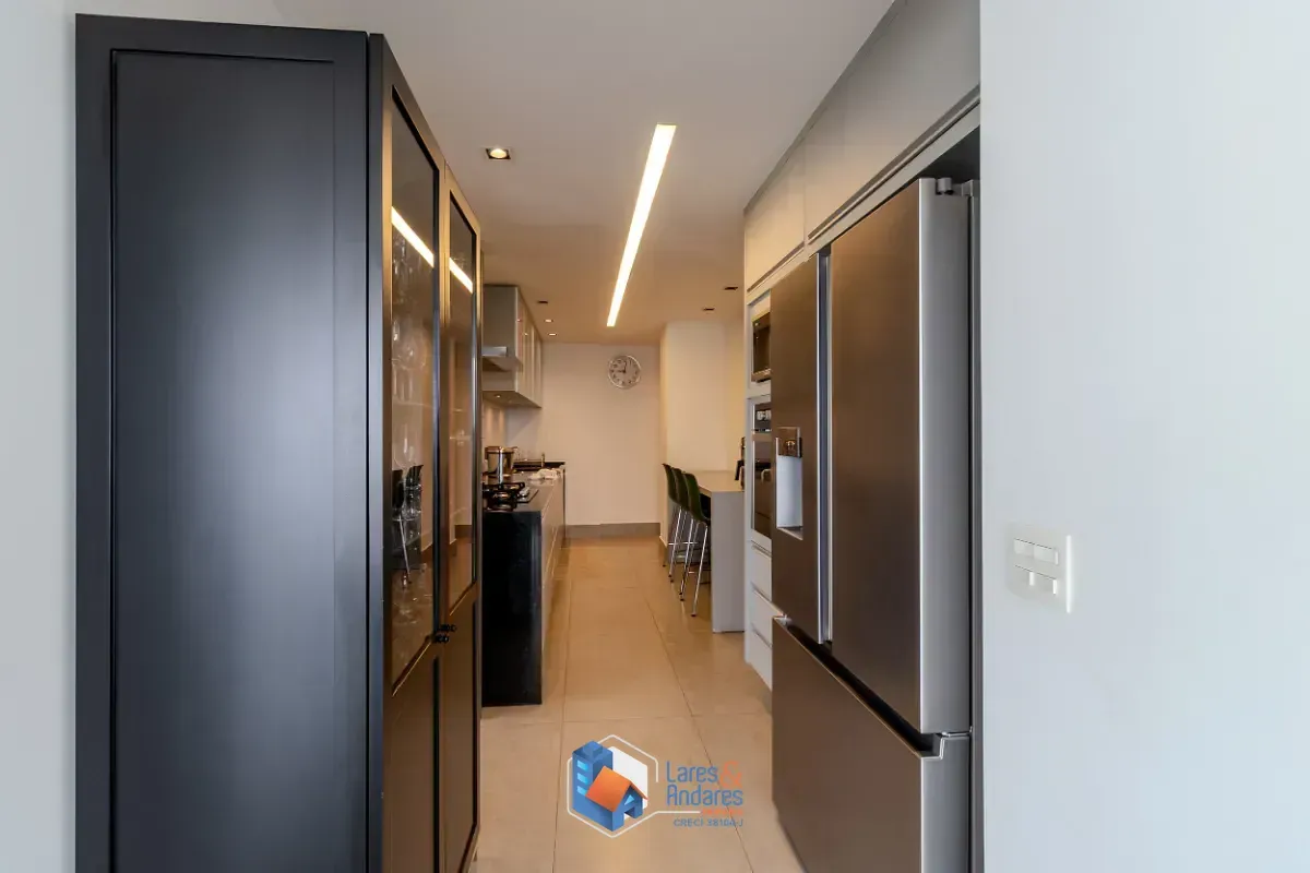 Imagem Apartamento para venda em Campo Belo com 3 quartos, sendo 3 suítes, 219m²