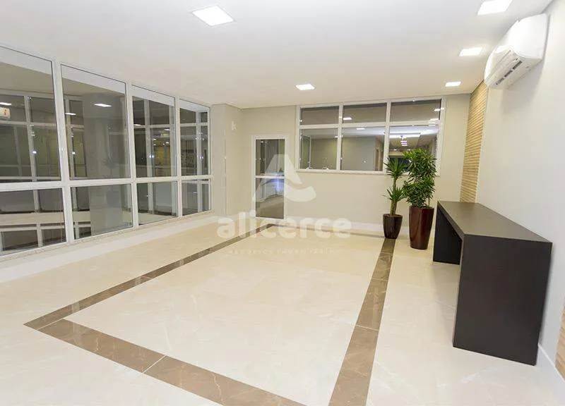 Imagem Sala para aluguel com , 24,36m² em Estreito Florianópolis