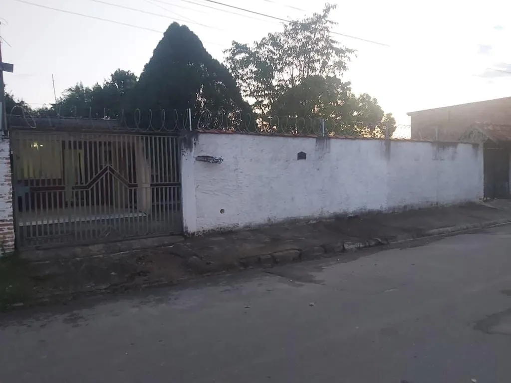 Imagem Casa para Locação 2 Quartos, 1 Suite, 5 Vagas, 150M², Aterrado, Tremembé - SP