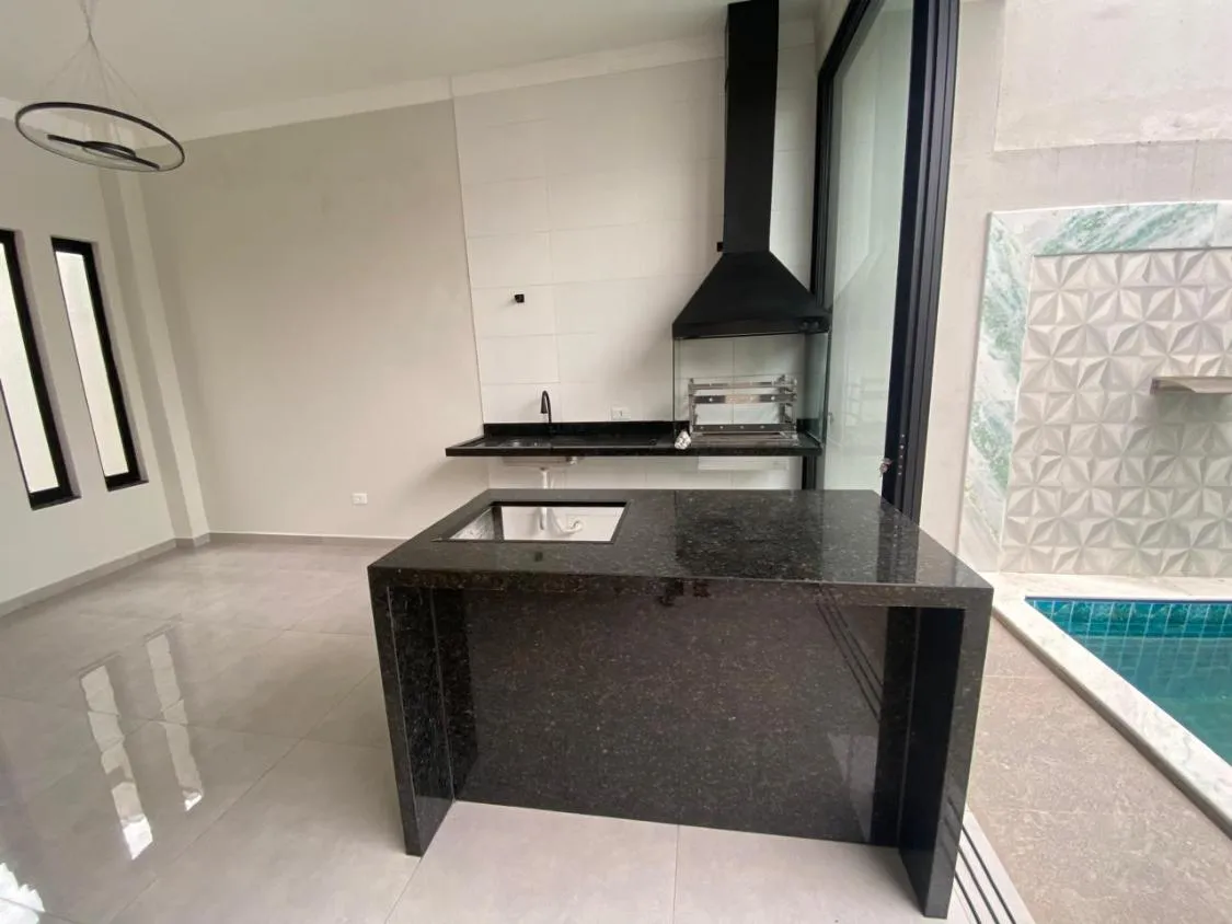Imagem LINDA CASA NOVA COM PISCINA EM MONGAGUÁ