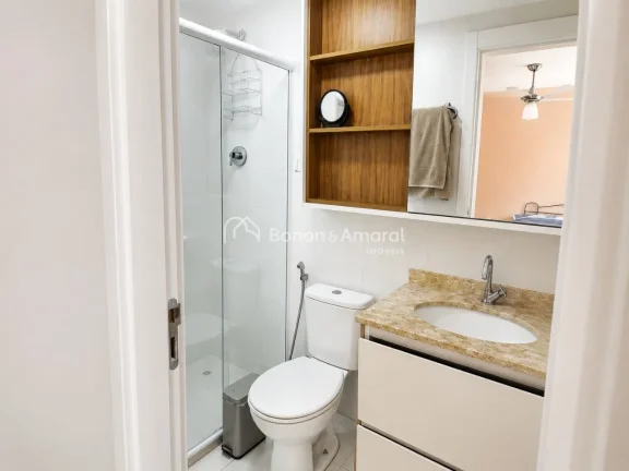 Imagem Apartamento mobiliado à venda no Taquaral, em Campinas, com excelente localização e ambientes pla...
